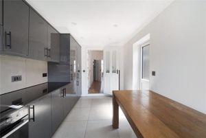 Photo 9- click for photo gallery